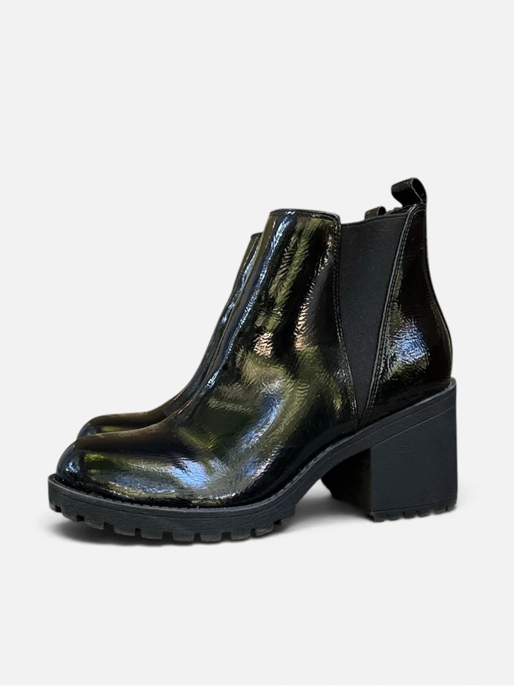 Dirty Laundry Patent Lita Chelsea Boot in Black Size US 5 1/2; EU 36